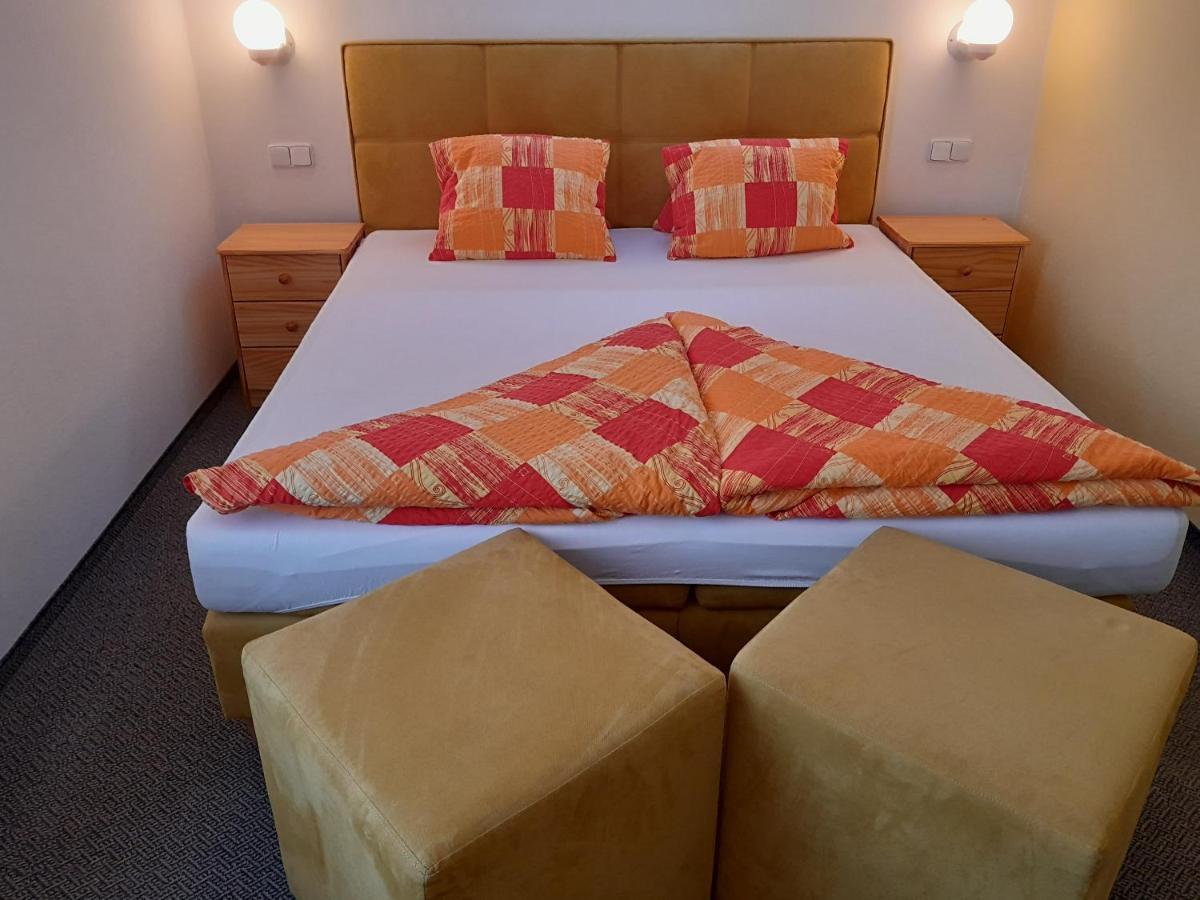 Pension Jana - Wellness Jilemnice Esterno foto