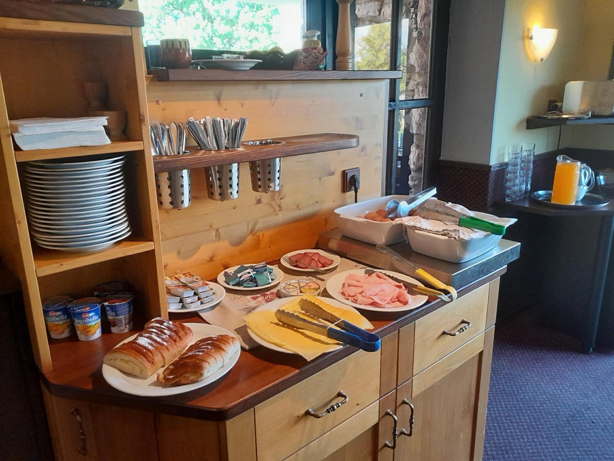 Pension Jana - Wellness Jilemnice Esterno foto
